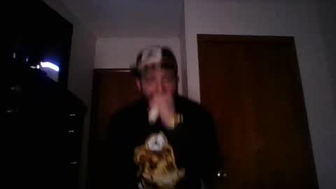 Snapshot of _your_pleasure__ chatting on February 24, 7:52 pm _your_pleasure__ online show from February 24, 7:52 pm