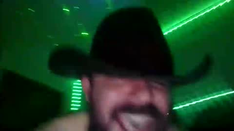 Snapshot of _your_pleasure__ chatting on December 22, 8:44 am _your_pleasure__ online show from December 22, 8:44 am