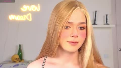 LITTLE FOX online show from October 15, 12:38 pm