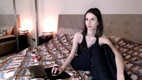 Snapshot of _yummybabes_ chatting on May 21, 5:09 pm Nicole Thomas Dave online show from May 21, 5:09 pm