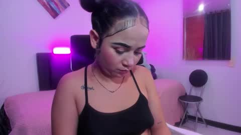 Snapshot of _zara_rosse chatting on March 16, 8:51 am ZARA online show from March 16, 8:51 am