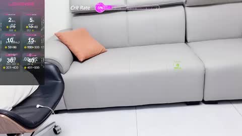 Snapshot of _zizi_ chatting on December 24, 11:38 am _zizi_ online show from December 24, 11:38 am