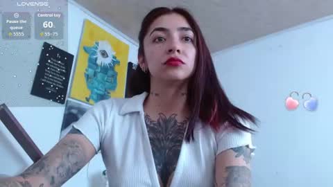 Zoe  online show from August 1, 5:45 pm