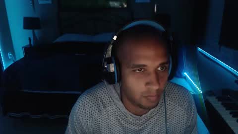 a4orce online show from November 19, 2:00 am