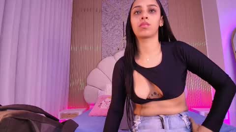 Aisha online show from November 15, 11:51 am