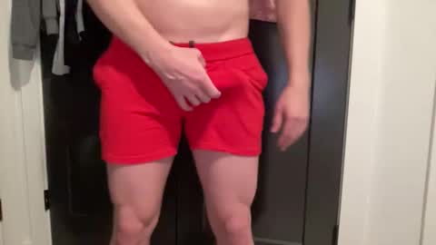 Snapshot of a_head_ahead chatting on December 16, 6:57 pm a_head_ahead online show from December 16, 6:57 pm