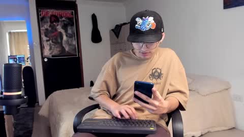 alejo online show from December 8, 4:07 pm