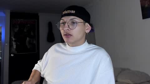 alejo online show from December 26, 8:18 am