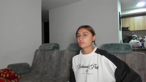 Snapshot of a_sexy_couple__ chatting on December 12, 11:25 pm A Sexy Couple online show from December 12, 11:25 pm