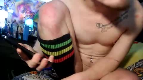 Chris online show from November 12, 3:40 am