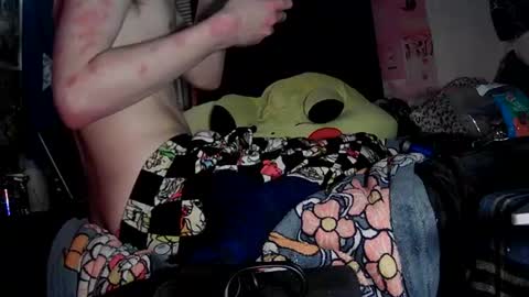 Chris online show from November 22, 2:32 am