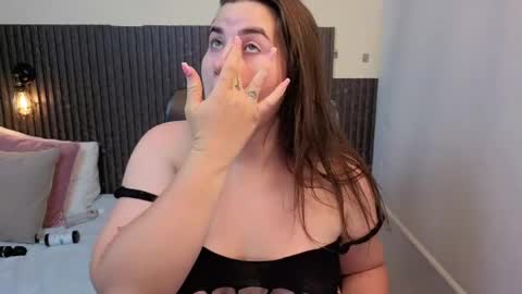 Snapshot of aabby_lee chatting on May 9, 5:29 pm Abby Lee online show from May 9, 5:29 pm