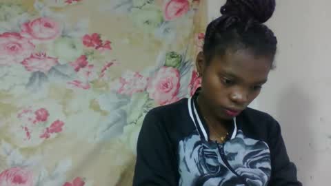 aadienne online show from April 30, 5:58 am
