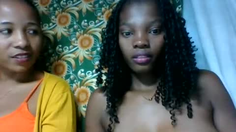 Snapshot of aadienne chatting on June 11, 5:11 pm aadienne online show from June 11, 5:11 pm
