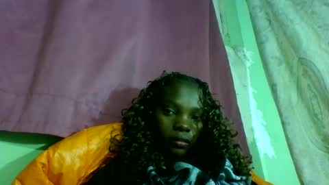 Snapshot of aadienne chatting on June 25, 7:29 pm aadienne online show from June 25, 7:29 pm