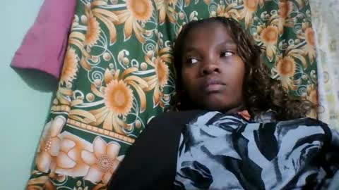 Snapshot of aadienne chatting on June 30, 9:49 pm aadienne online show from June 30, 9:49 pm