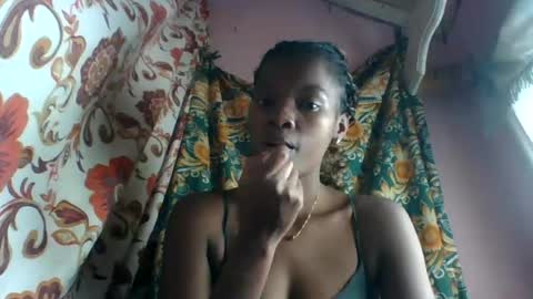 Snapshot of aadienne chatting on July 4, 9:59 am aadienne online show from July 4, 9:59 am