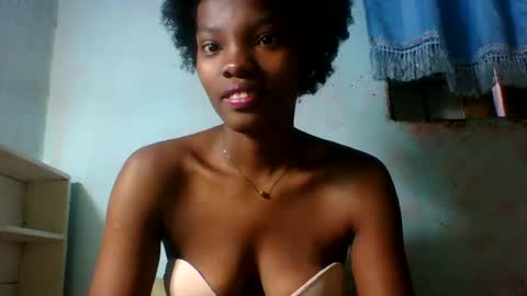 Snapshot of aadienne chatting on July 30, 5:50 am aadienne online show from July 30, 5:50 am