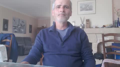 Aalex1717 online show from May 3, 7:47 am
