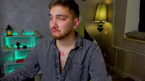 Alex online show from December 26, 6:19 am