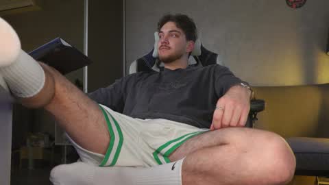 Alex online show from November 12, 8:04 am