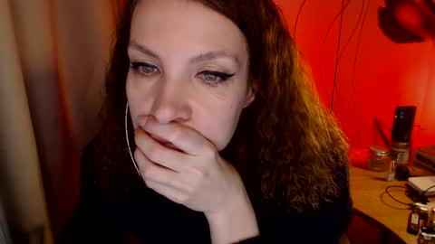 Katie online show from January 18, 3:20 am