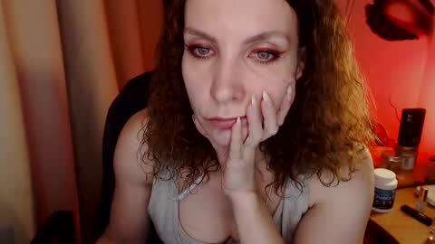 Katie online show from January 21, 3:54 pm