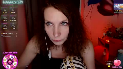 Katie online show from February 22, 9:37 pm