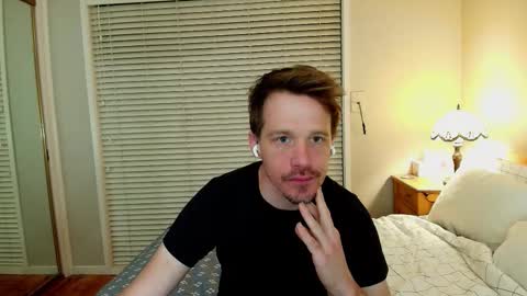 Snapshot of aanal341330 chatting on December 20, 8:16 pm Kris online show from December 20, 8:16 pm