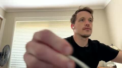 Snapshot of aanal341330 chatting on January 18, 10:24 pm Kris online show from January 18, 10:24 pm