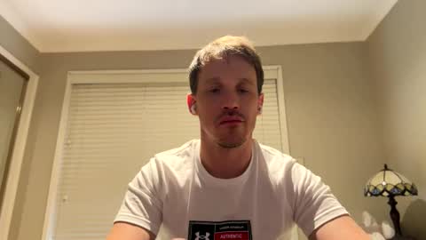 Snapshot of aanal341330 chatting on March 5, 8:32 am Kris online show from March 5, 8:32 am