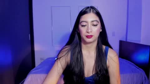Snapshot of aandreamartinez1 chatting on May 17, 2:31 am andrea online show from May 17, 2:31 am