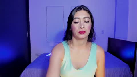 Snapshot of aandreamartinez1 chatting on May 23, 3:12 am andrea online show from May 23, 3:12 am