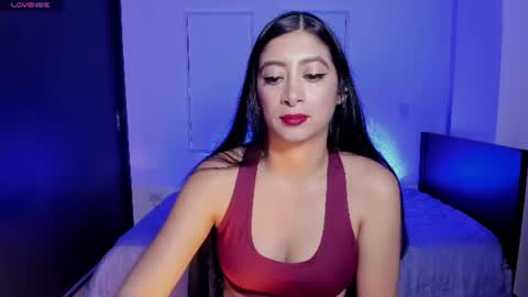 Snapshot of aandreamartinez1 chatting on June 18, 1:28 am andrea online show from June 18, 1:28 am