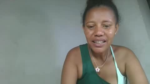 aangevelo online show from November 21, 6:01 am