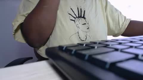 Antonia Brown online show from February 19, 2:46 pm