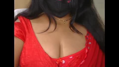 Snapshot of aaradhya_sexy_88 chatting on November 12, 10:48 am aaradhya_sexy_88 online show from November 12, 10:48 am