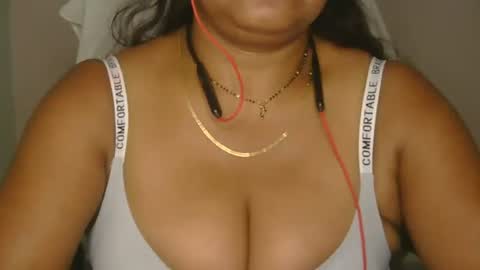 aaradhya_sexy_88 online show from June 26, 1:15 pm