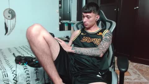 aarman online show from December 11, 4:39 am