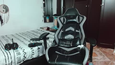 aarman online show from December 14, 2:12 am