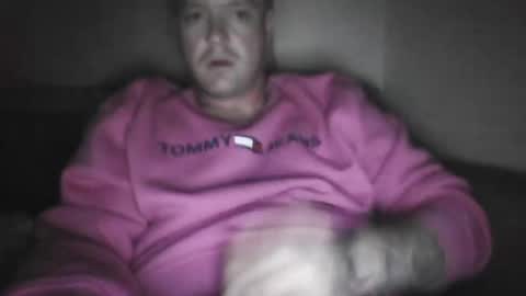 Snapshot of aarmun37 chatting on January 3, 10:41 am aarmun37 online show from January 3, 10:41 am