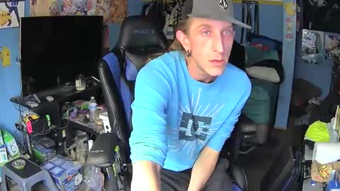 Snapshot of aaron111dub chatting on May 6, 3:06 pm NorCalLongSlong online show from May 6, 3:06 pm