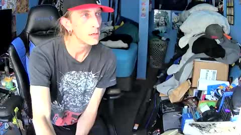 Snapshot of aaron111dub chatting on May 26, 3:19 pm NorCalLongSlong online show from May 26, 3:19 pm