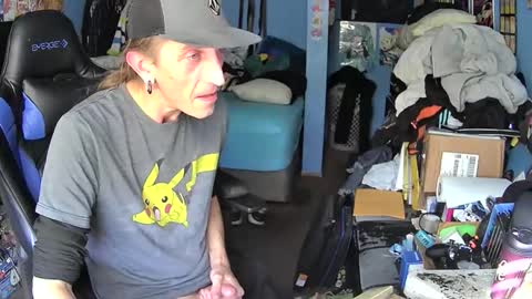 Snapshot of aaron111dub chatting on May 27, 3:31 pm NorCalLongSlong online show from May 27, 3:31 pm