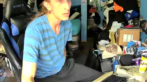 Snapshot of aaron111dub chatting on June 13, 3:10 pm NorCalLongSlong online show from June 13, 3:10 pm
