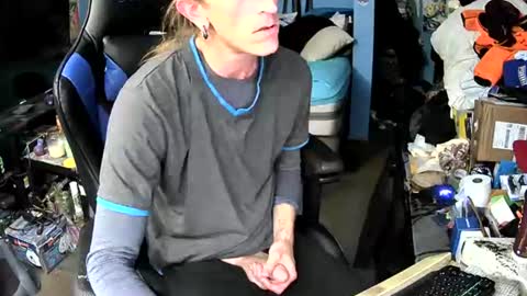 Snapshot of aaron111dub chatting on June 17, 2:51 pm NorCalLongSlong online show from June 17, 2:51 pm
