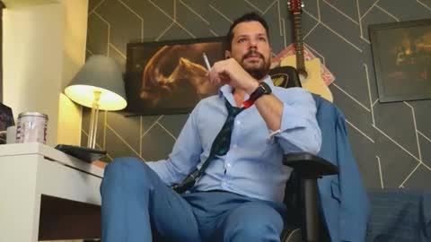 Aaron online show from September 10, 6:46 am