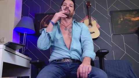 Aaron online show from November 27, 6:15 am