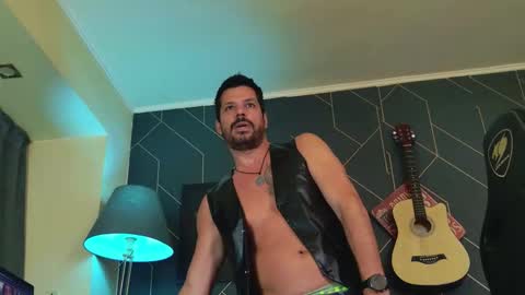 Snapshot of aaronbomer chatting on March 8, 2:04 am Aaron online show from March 8, 2:04 am