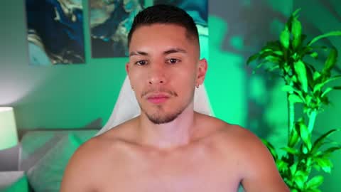 AARON  online show from January 5, 6:46 am